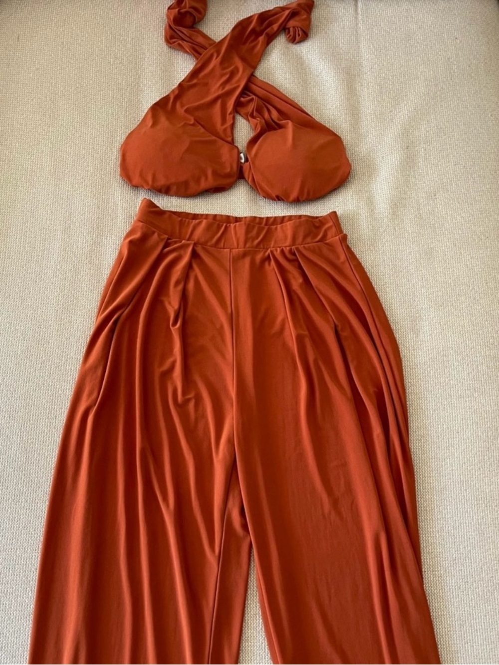 Boutique Set - Picture 2 of 6